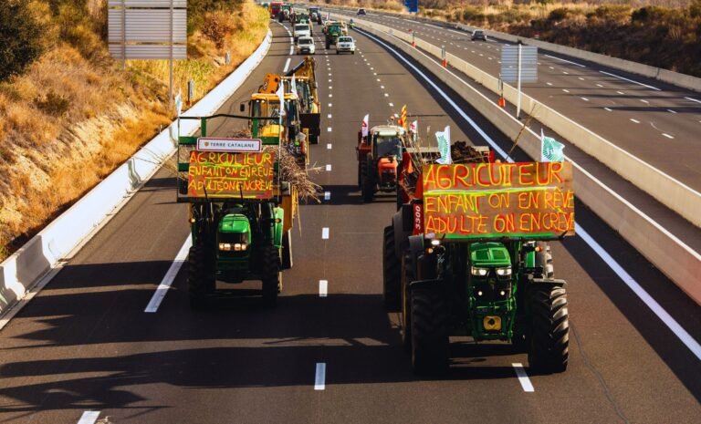 Manifestations d'agriculteurs : Perturbations de circulation le 3 juin aux frontières franco-espagnoles