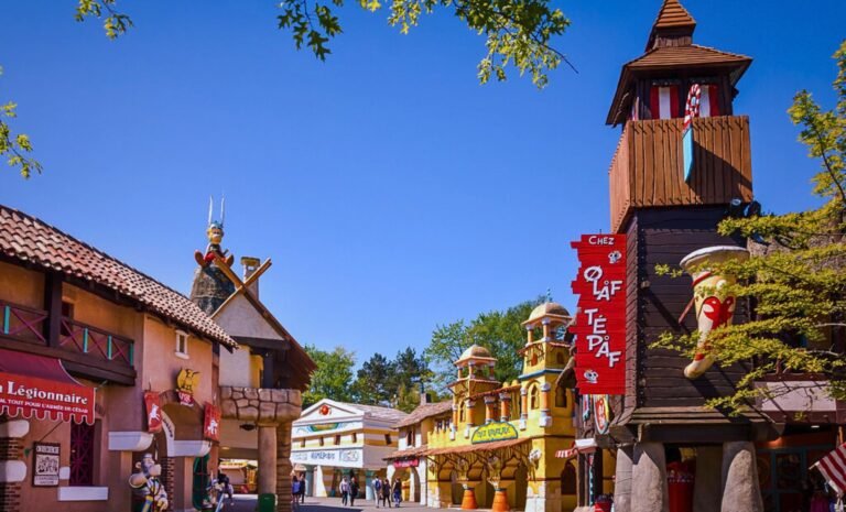 Le Parc Astérix fête ses 35 ans avec une offre exceptionnelle pour l'été